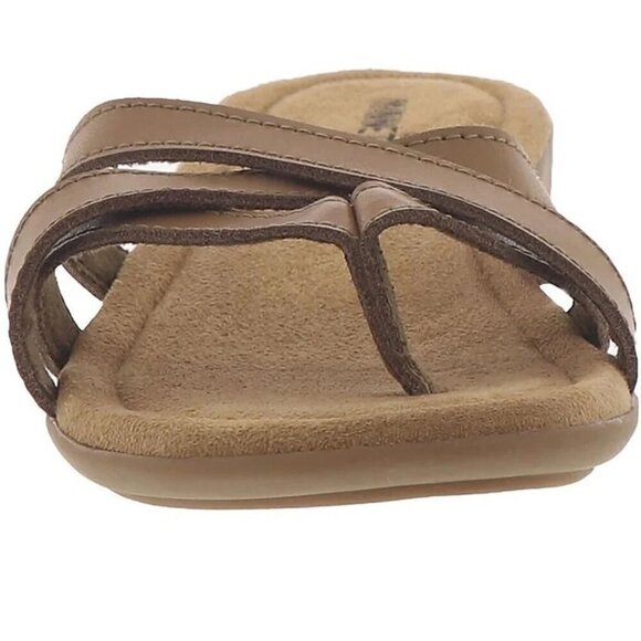 Women's Minnetonka Tan Honey Slip On Flip Flop Sandals, 8 Extra Wide - Picture 4 of 5